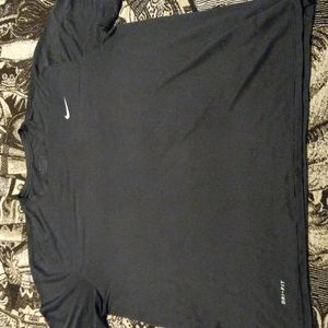 Nike dry fit t-shirt xxl used